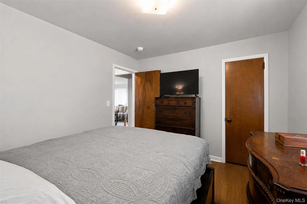 6 Hillside Avenue Suffern, NY 10901