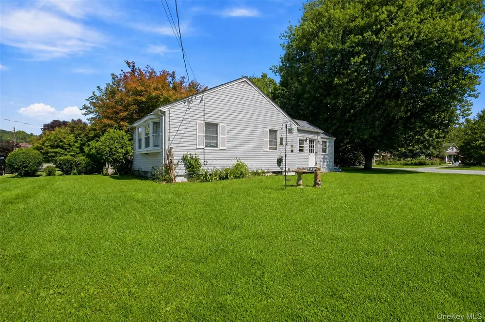 6 Hillside Avenue Suffern, NY 10901