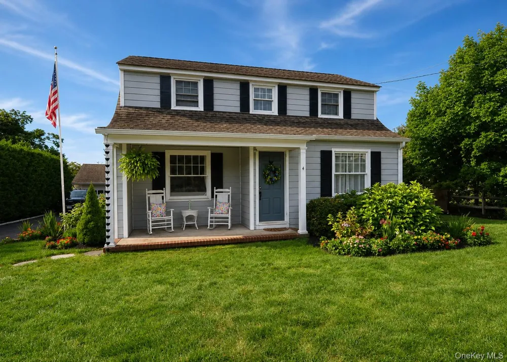4 Crosby Street Center Moriches, NY 11934