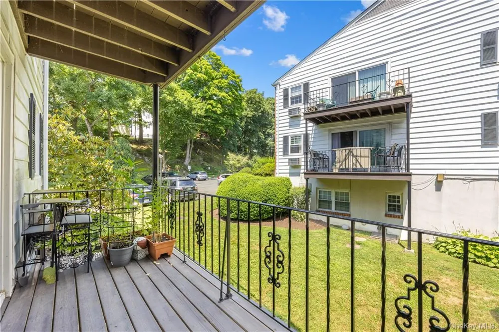315 Woodland Hills Road White Plains, NY 10603