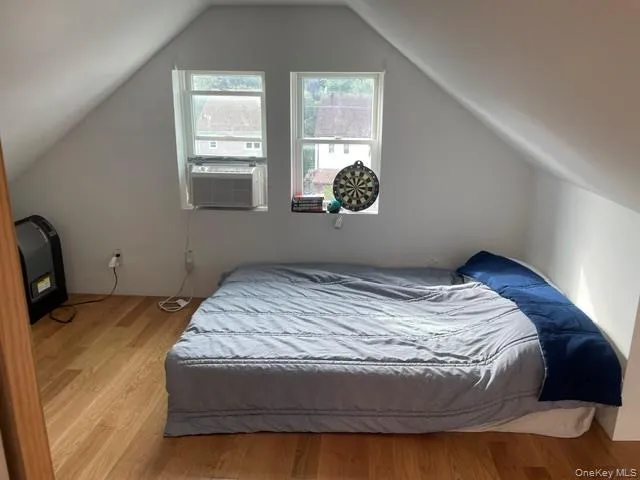 88-27 Aubery Ave. Glendale, NY 11385
