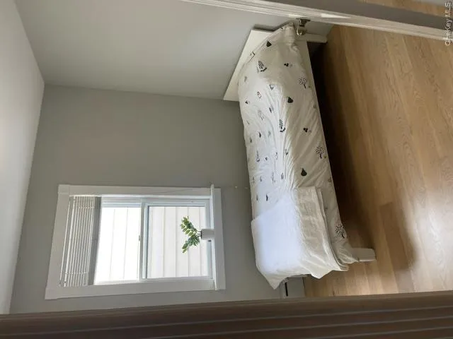 88-27 Aubery Ave. Glendale, NY 11385