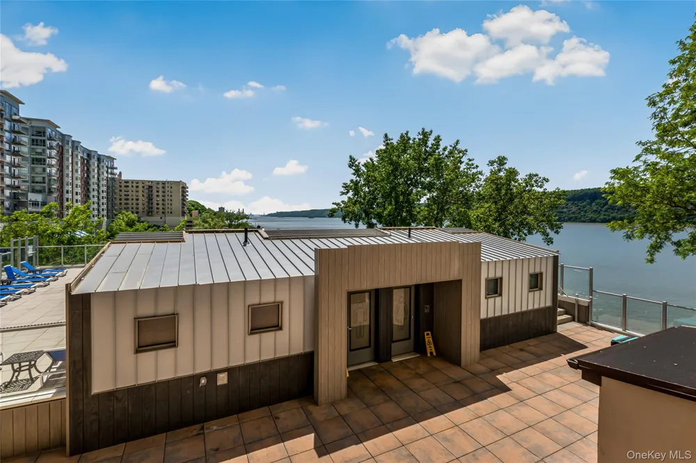 1155 Warburton Avenue #2S Yonkers, NY 10701