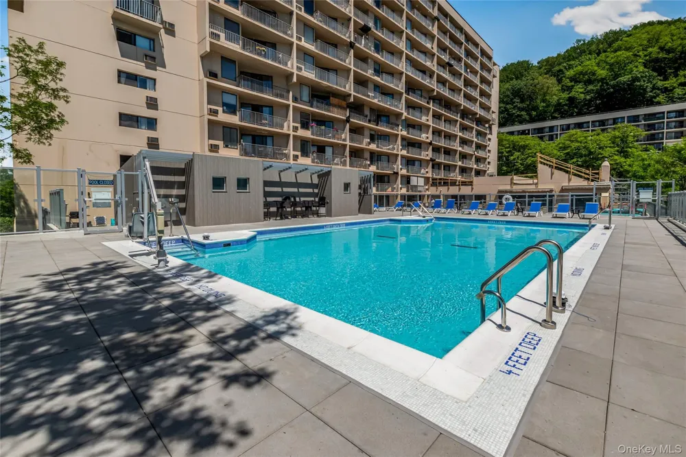 1155 Warburton Avenue #2S Yonkers, NY 10701