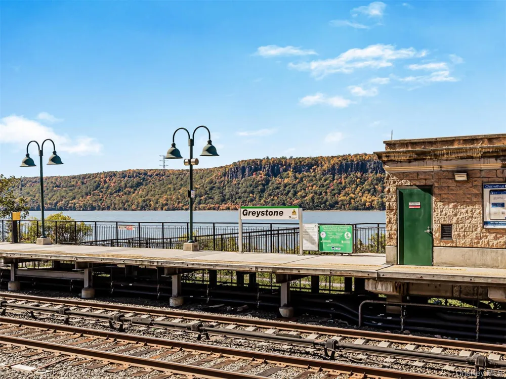 1155 Warburton Avenue #2S Yonkers, NY 10701