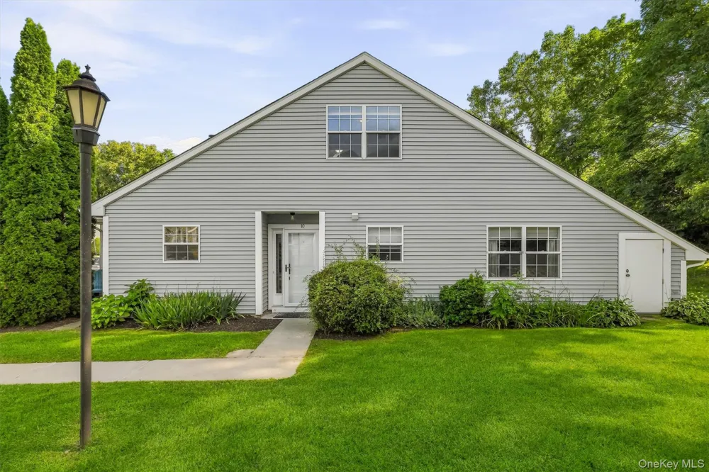 10 Evergreen Way Pawling, NY 12564
