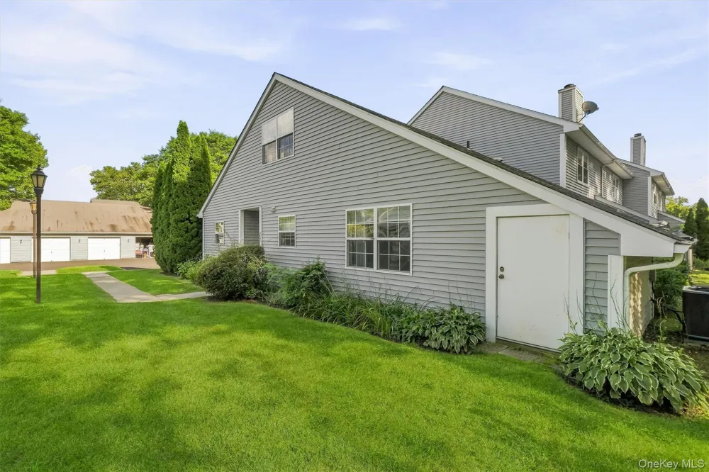 10 Evergreen Way Pawling, NY 12564