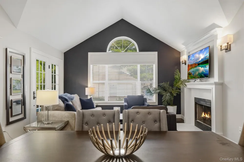 10 Evergreen Way Pawling, NY 12564
