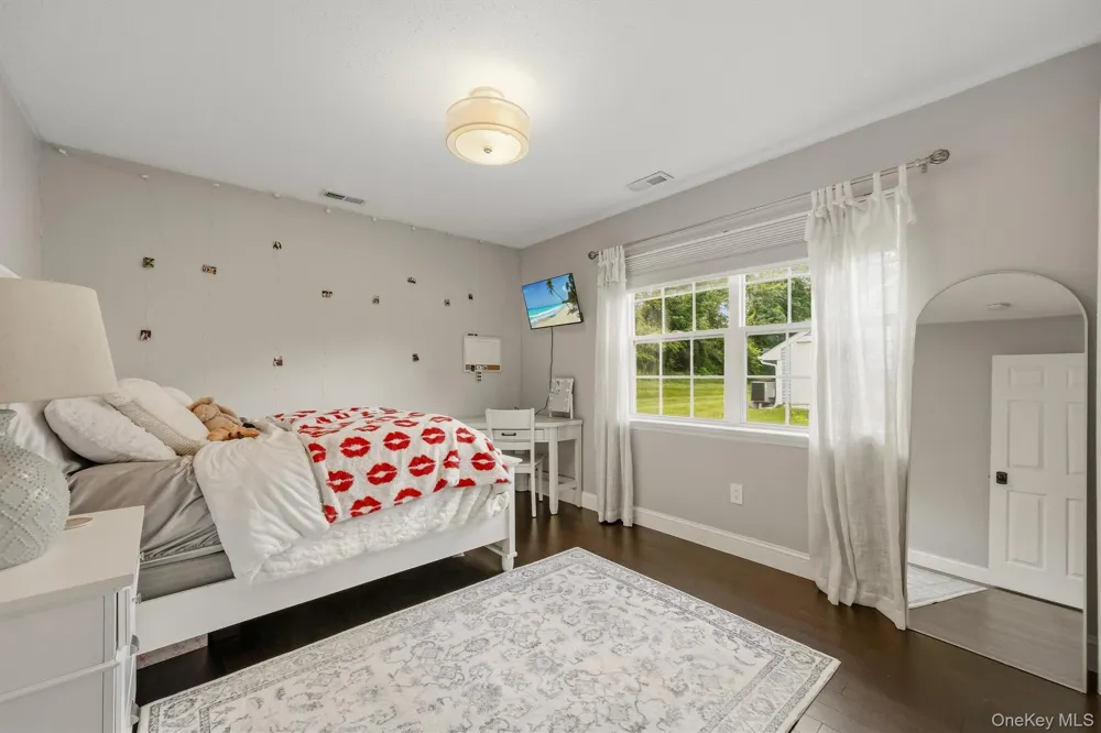 10 Evergreen Way Pawling, NY 12564