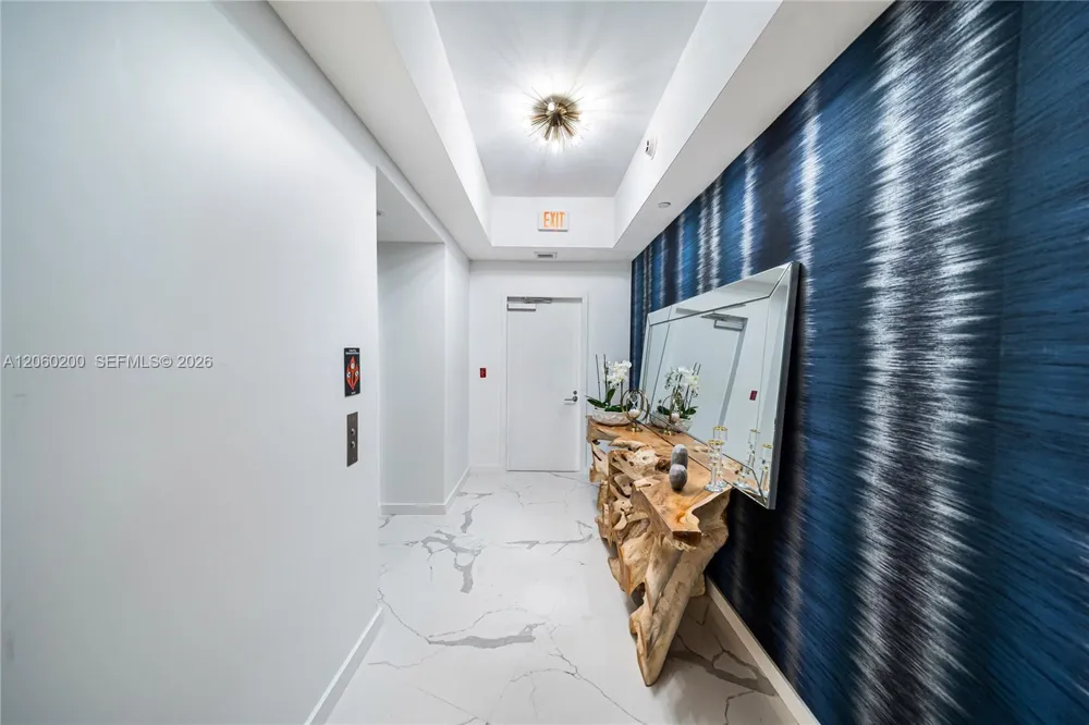851 NE 1st Ave #2911 Miami, FL 33132