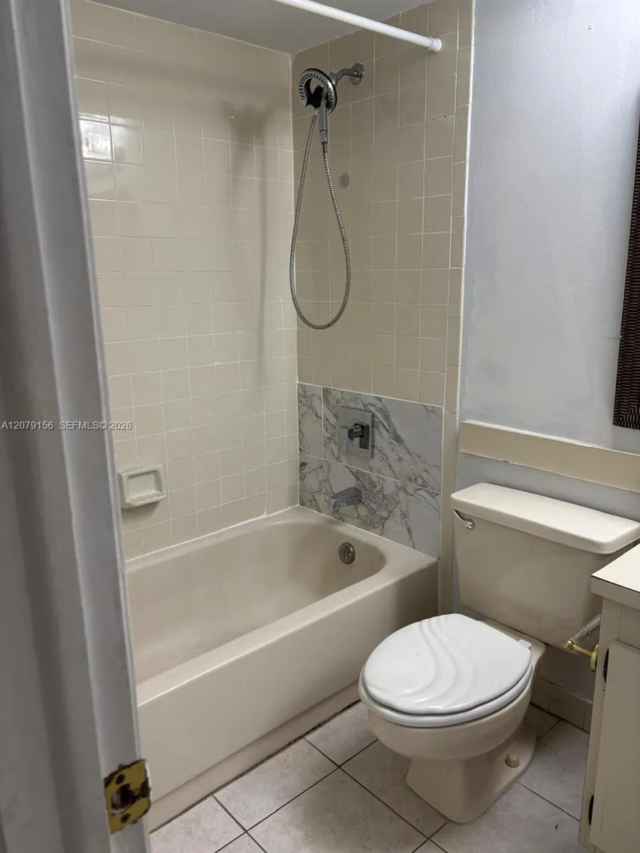 18290 NW Mediterranean Blvd #7-5 Hialeah, FL 33015