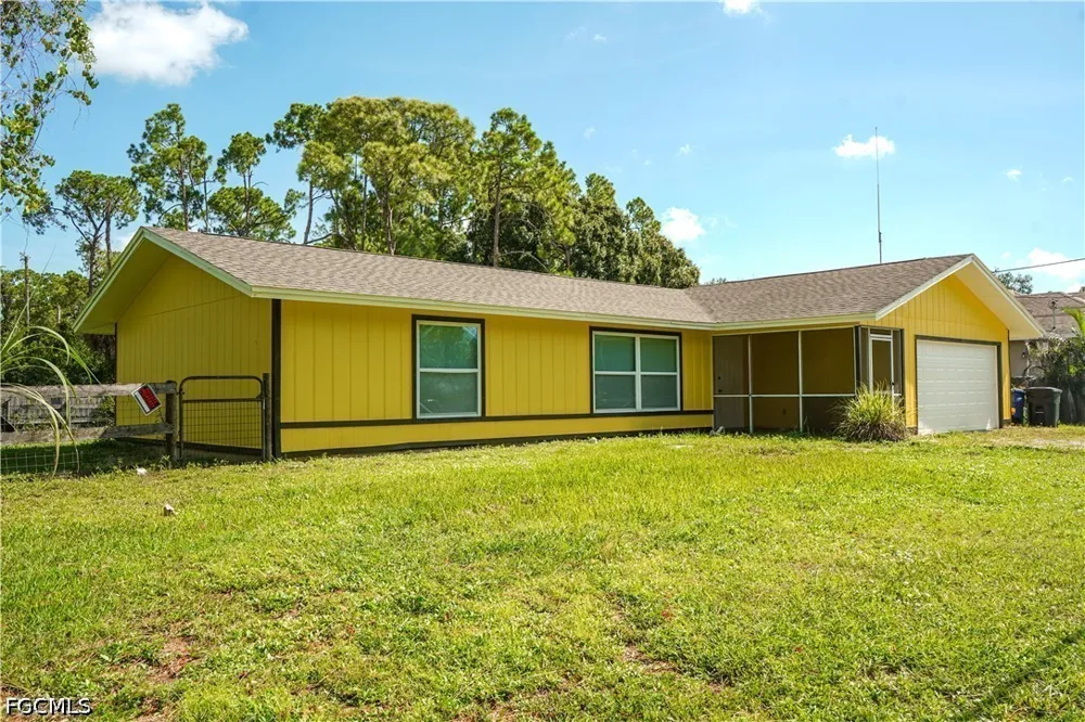 W 9th Street Lehigh Acres, FL 33972