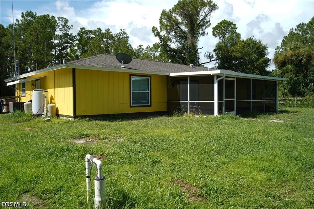 W 9th Street Lehigh Acres, FL 33972