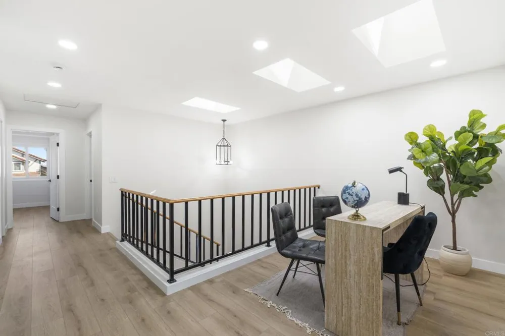 1867 Teakwood Way Vista, CA 92081