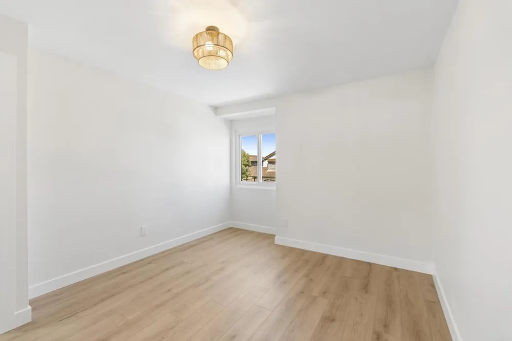 1867 Teakwood Way Vista, CA 92081