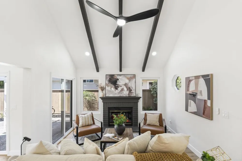 1867 Teakwood Way Vista, CA 92081