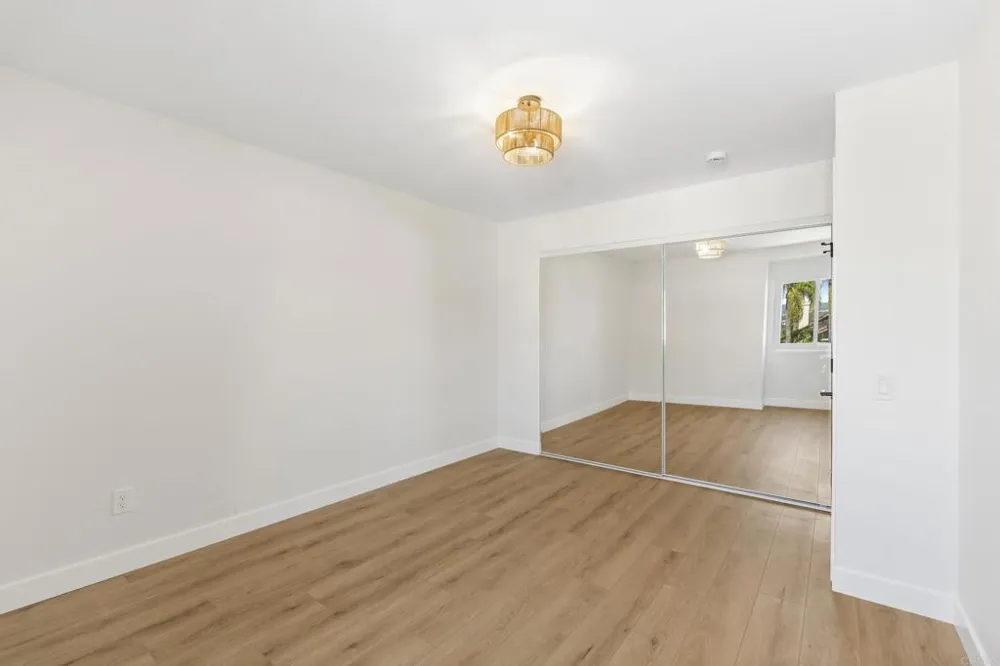 1867 Teakwood Way Vista, CA 92081