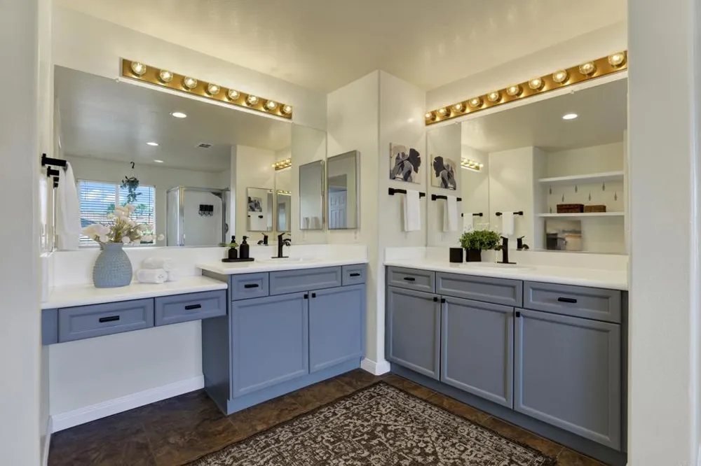 40865 Robards Way Murrieta, CA 92562