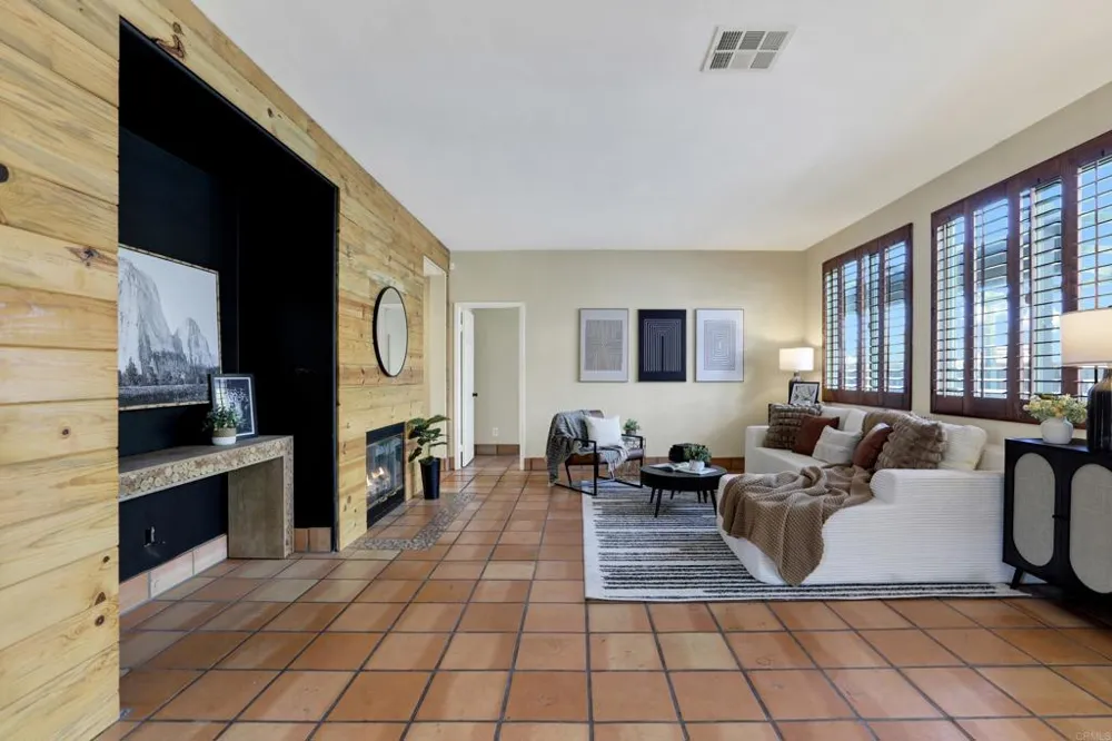 40865 Robards Way Murrieta, CA 92562