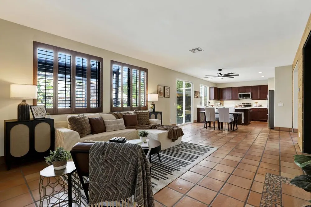 40865 Robards Way Murrieta, CA 92562