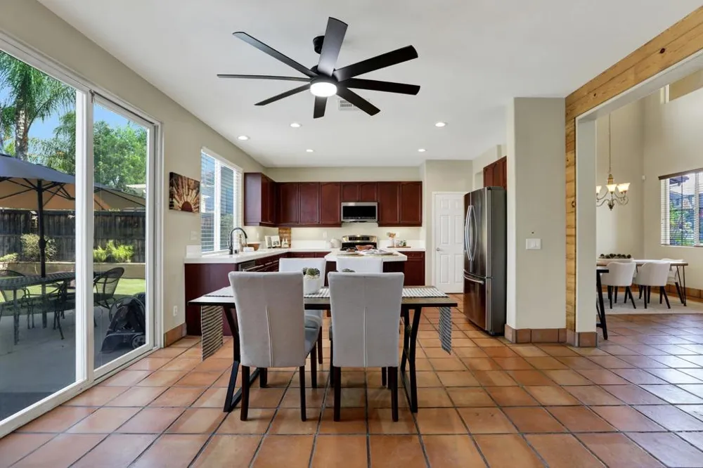 40865 Robards Way Murrieta, CA 92562