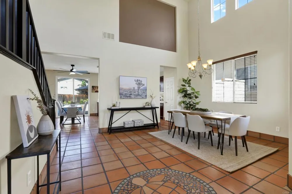 40865 Robards Way Murrieta, CA 92562