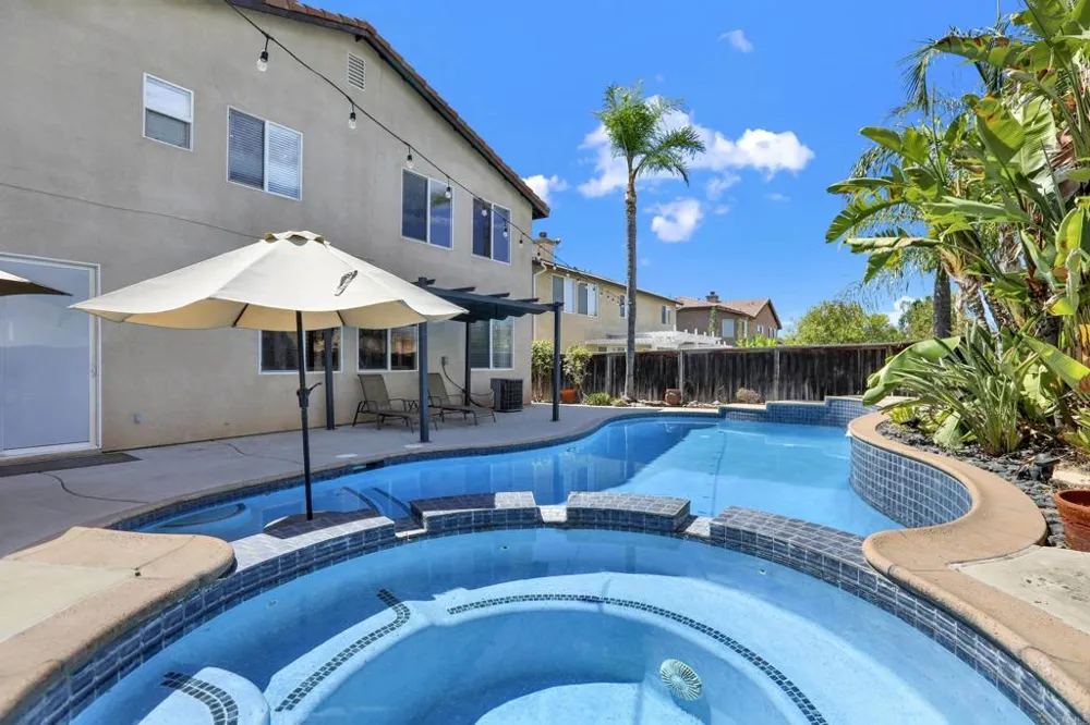 40865 Robards Way Murrieta, CA 92562