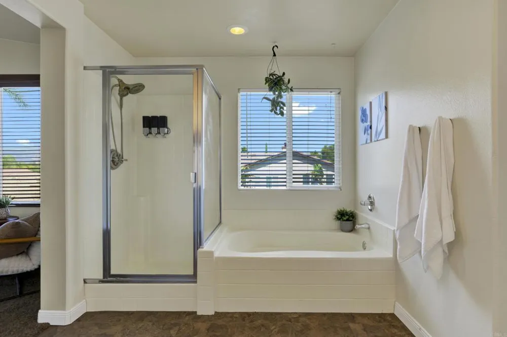 40865 Robards Way Murrieta, CA 92562