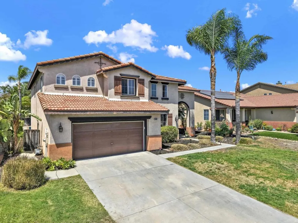 40865 Robards Way Murrieta, CA 92562