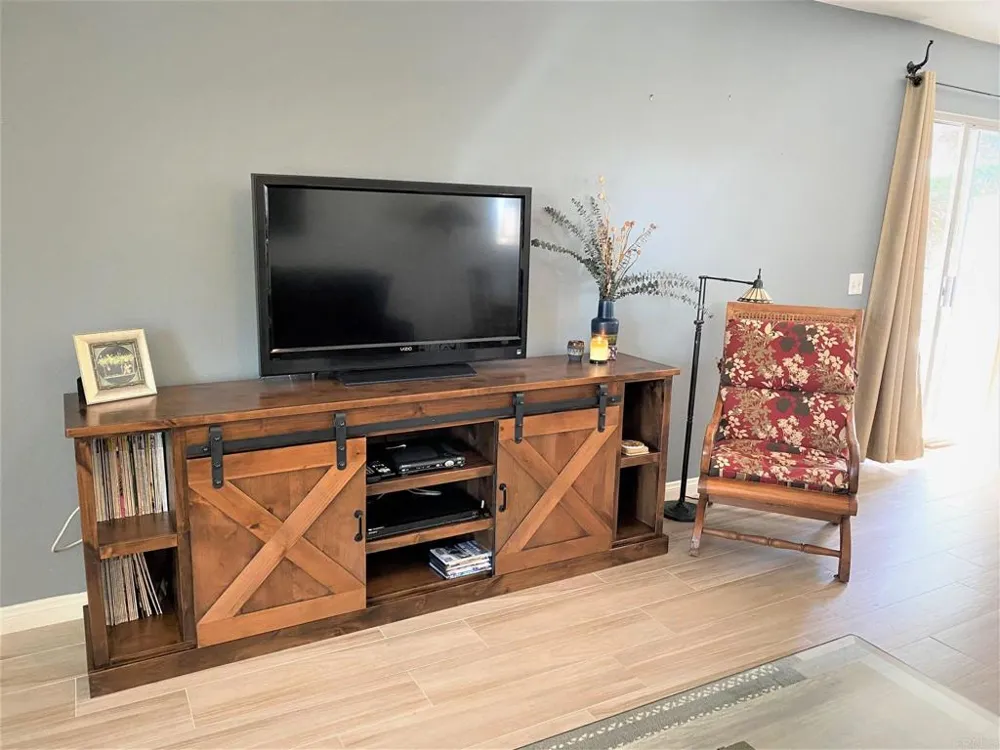 1421 Temple Heights Drive Oceanside, CA 92056