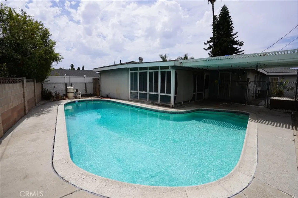 11814 Mayes Drive Whittier, CA 90604