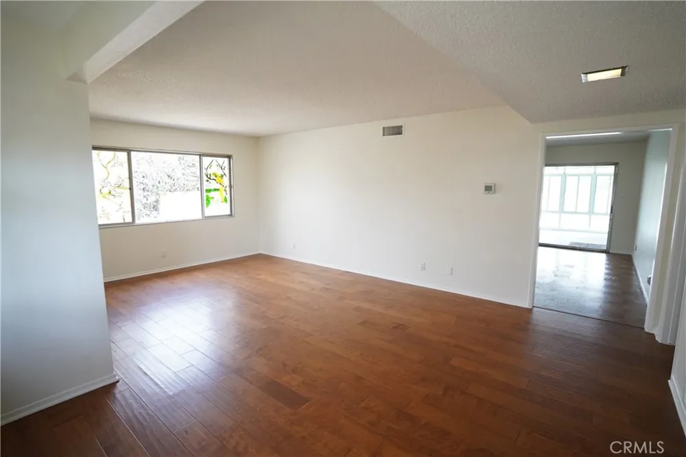11814 Mayes Drive Whittier, CA 90604