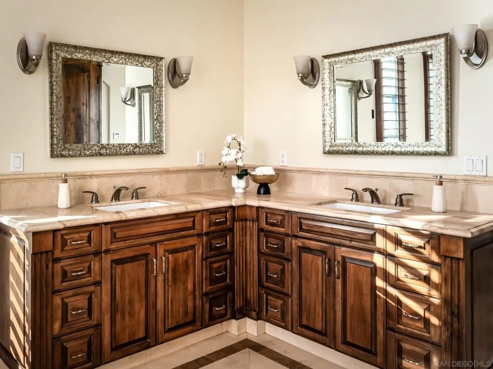 17488 La Brisa Rancho Santa Fe, CA 92067