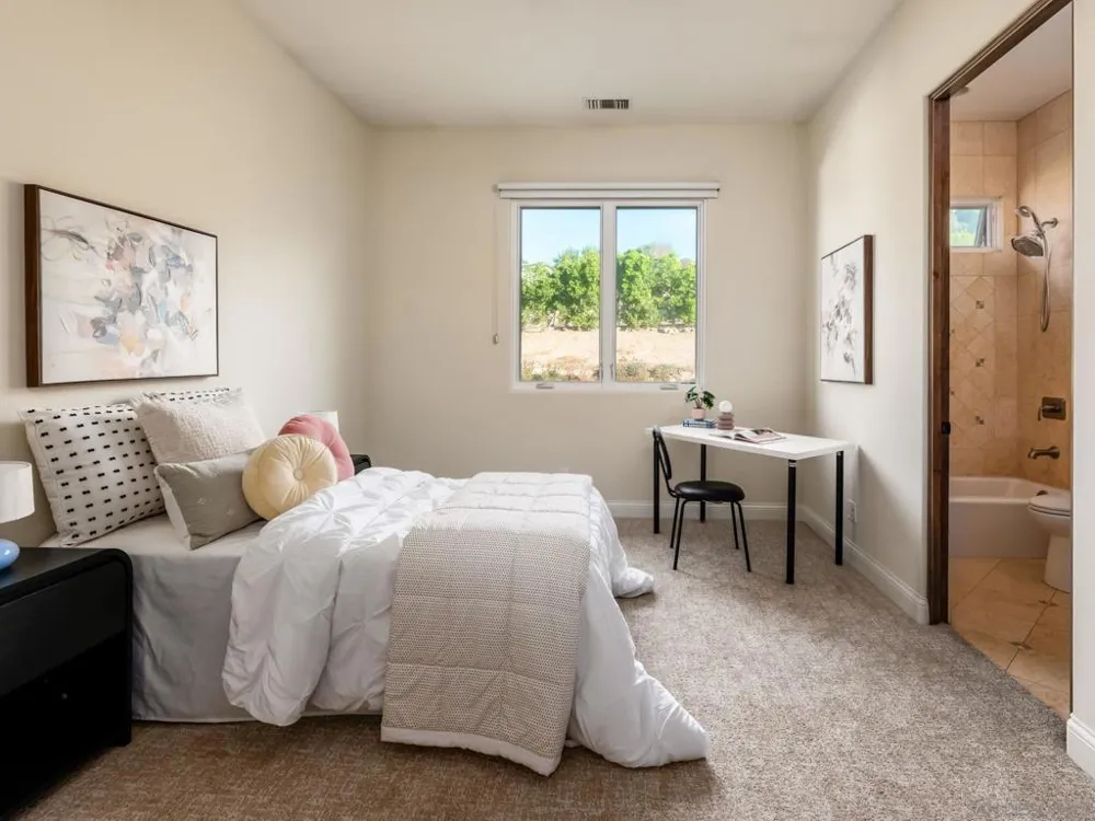 17488 La Brisa Rancho Santa Fe, CA 92067