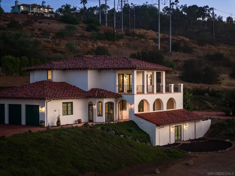 17488 La Brisa Rancho Santa Fe, CA 92067