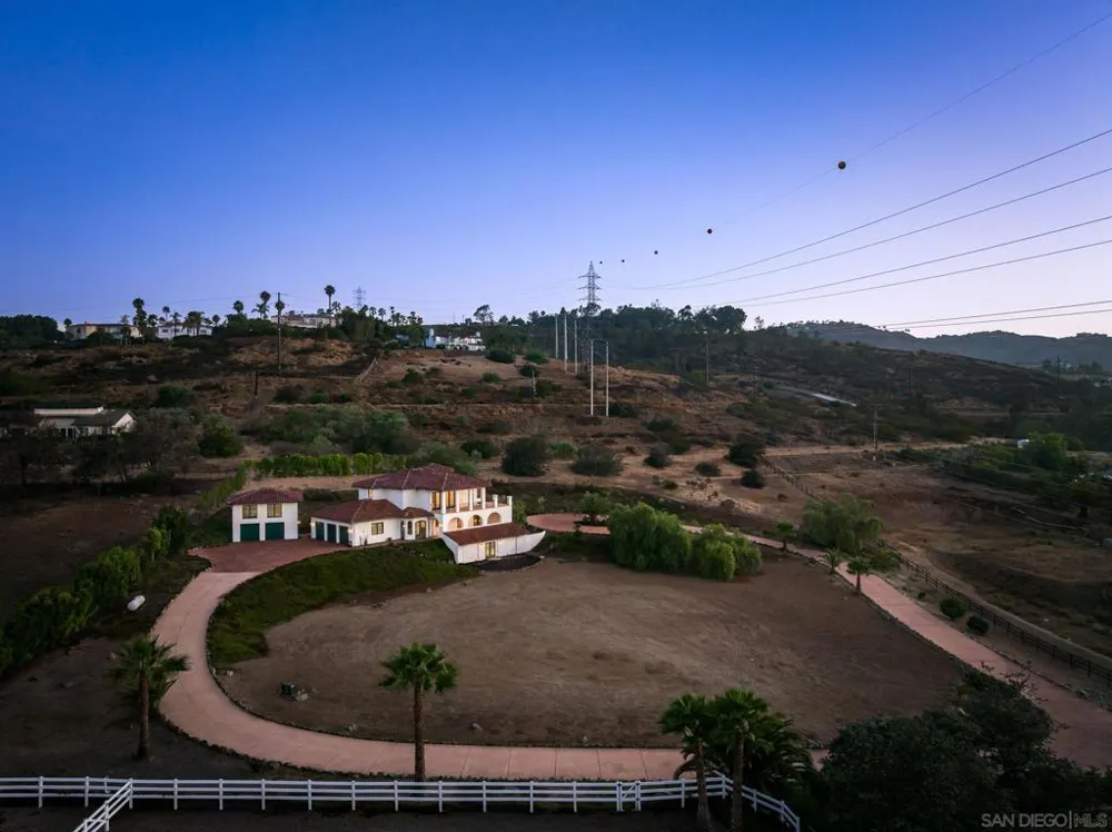 17488 La Brisa Rancho Santa Fe, CA 92067