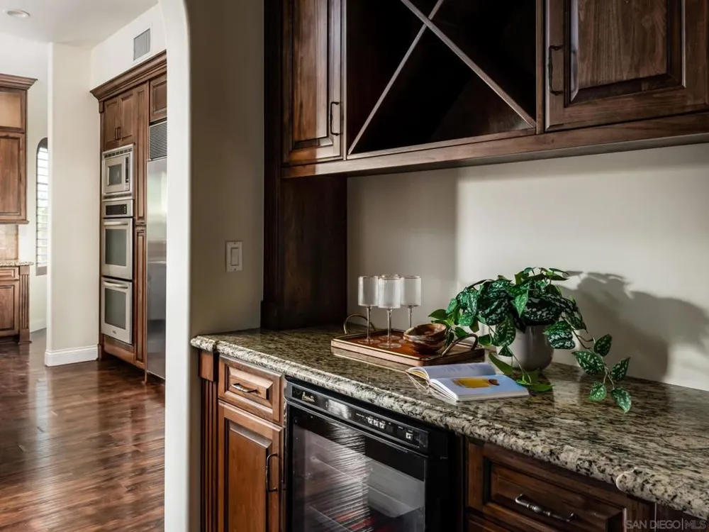 17488 La Brisa Rancho Santa Fe, CA 92067
