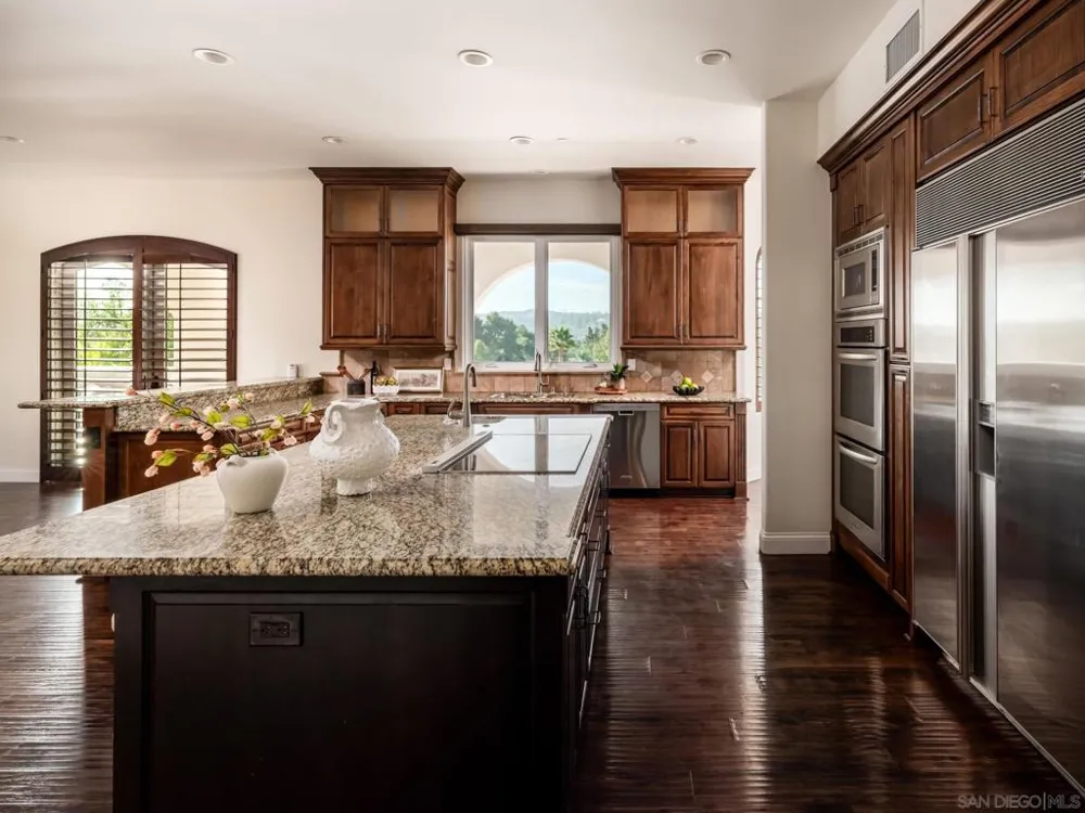 17488 La Brisa Rancho Santa Fe, CA 92067