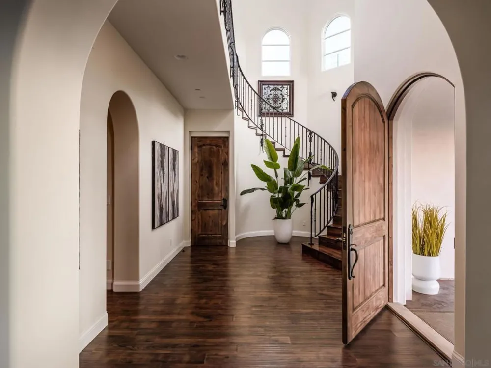 17488 La Brisa Rancho Santa Fe, CA 92067