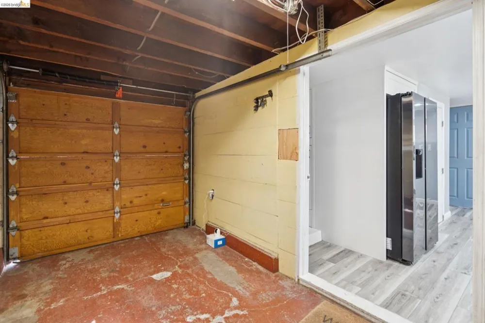 2328 Bartlett St Oakland, CA 94601