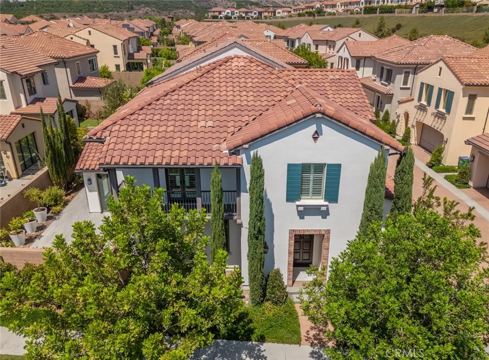 115 Della Irvine, CA 92602