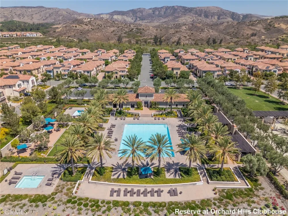 115 Della Irvine, CA 92602