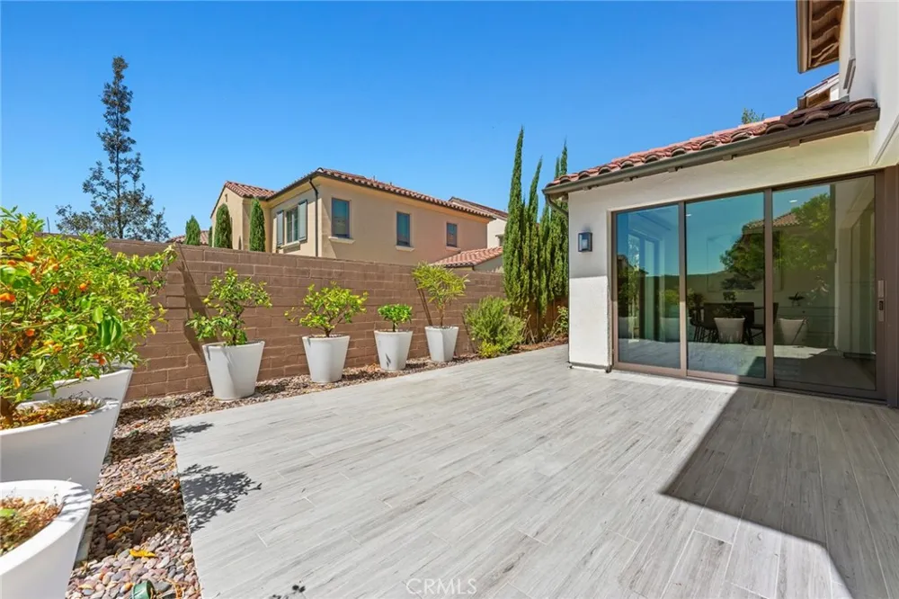115 Della Irvine, CA 92602