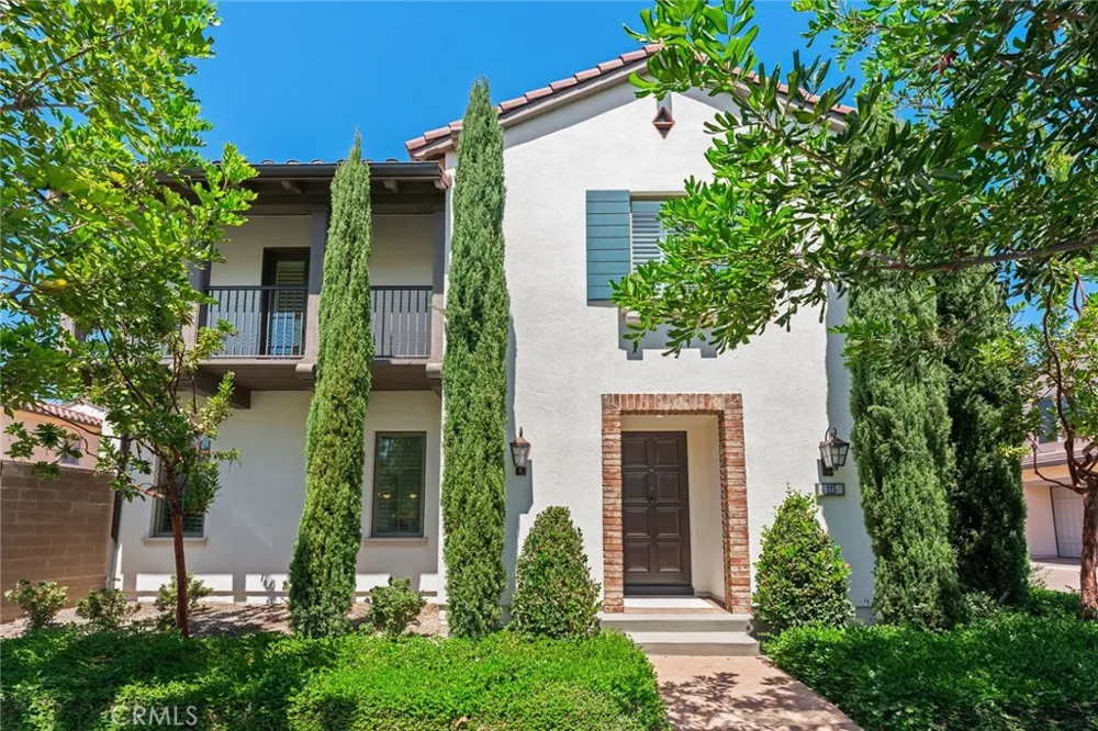 115 Della Irvine, CA 92602