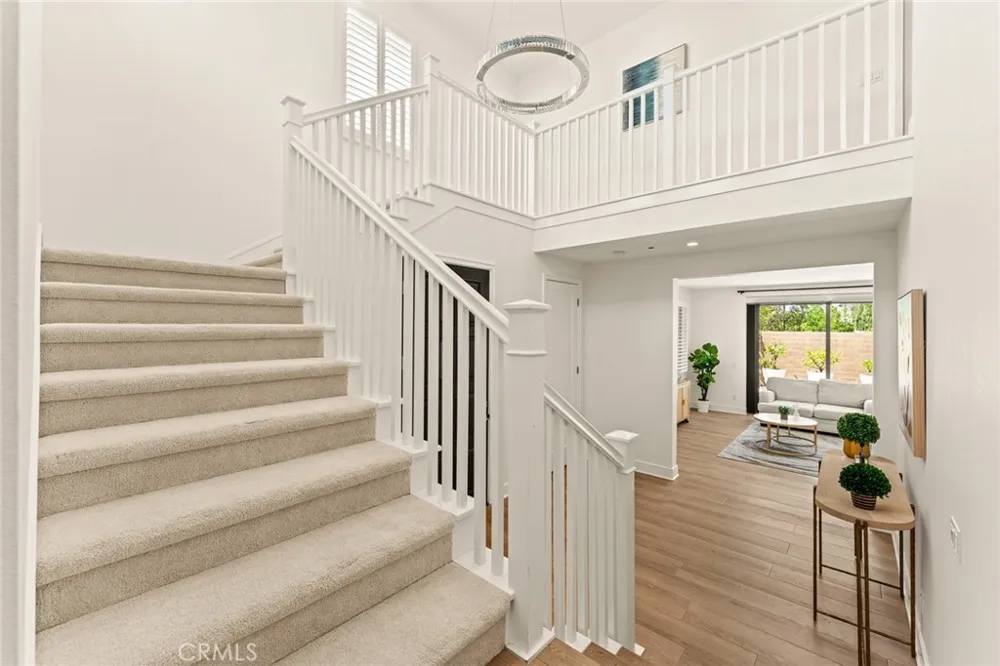 115 Della Irvine, CA 92602