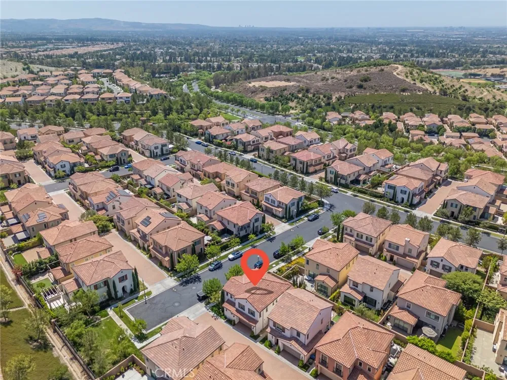 115 Della Irvine, CA 92602