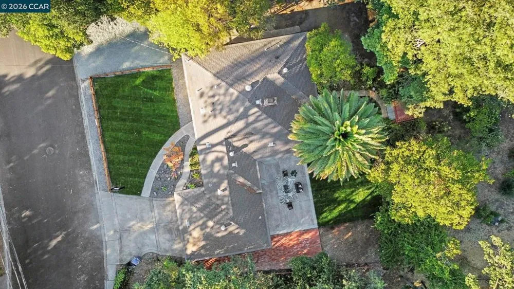 1174 Saint Francis Dr Concord, CA 94518