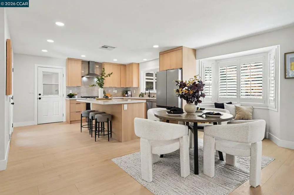 1174 Saint Francis Dr Concord, CA 94518