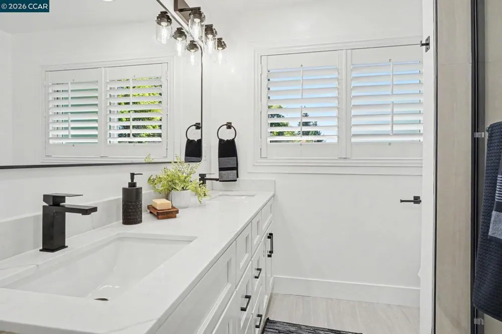 1174 Saint Francis Dr Concord, CA 94518