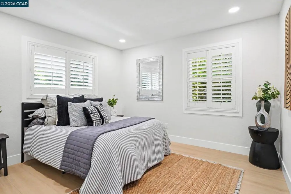1174 Saint Francis Dr Concord, CA 94518